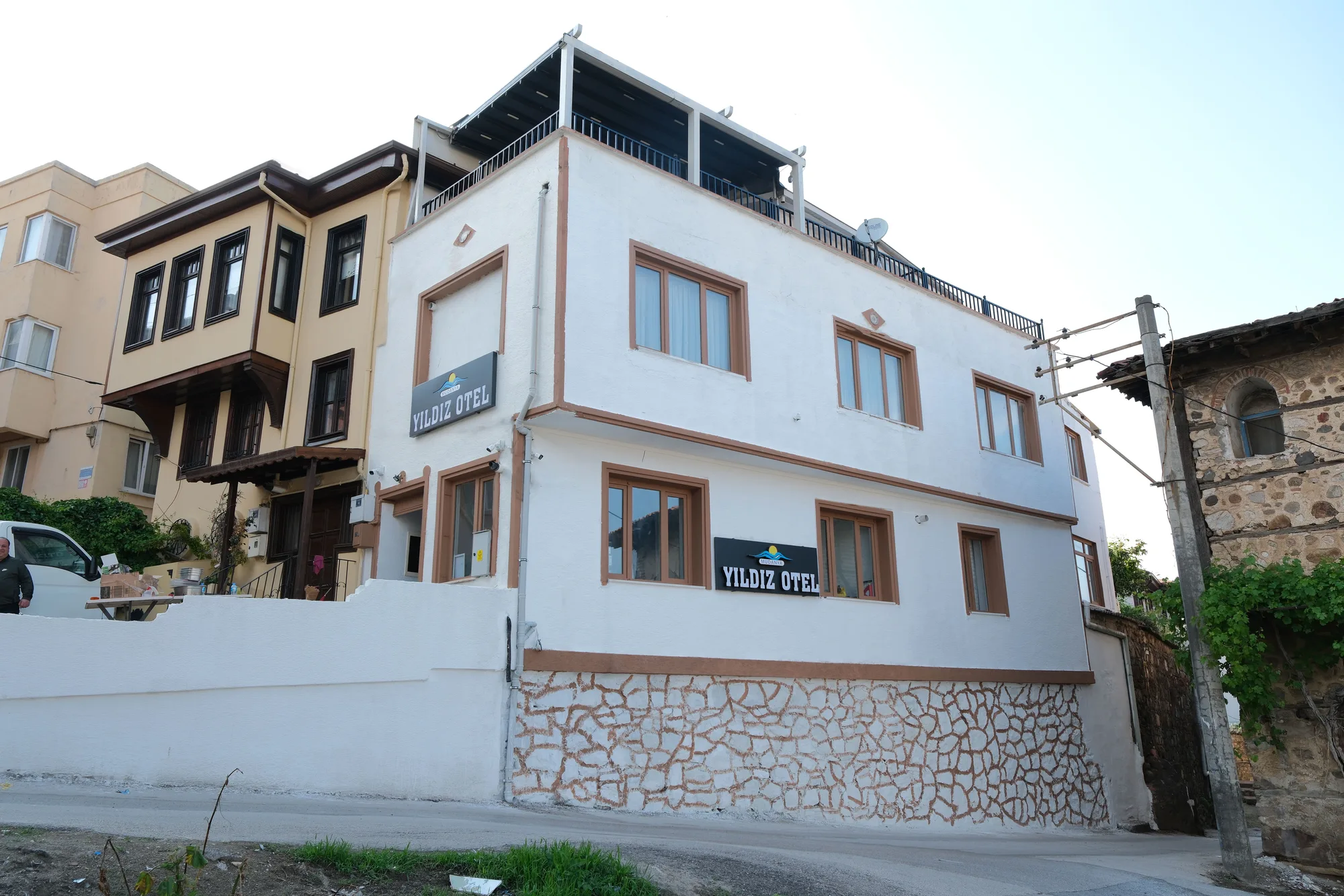 Bursa Mudanya’da Sıcak, Temiz ve Konforlu Otel Deneyimi