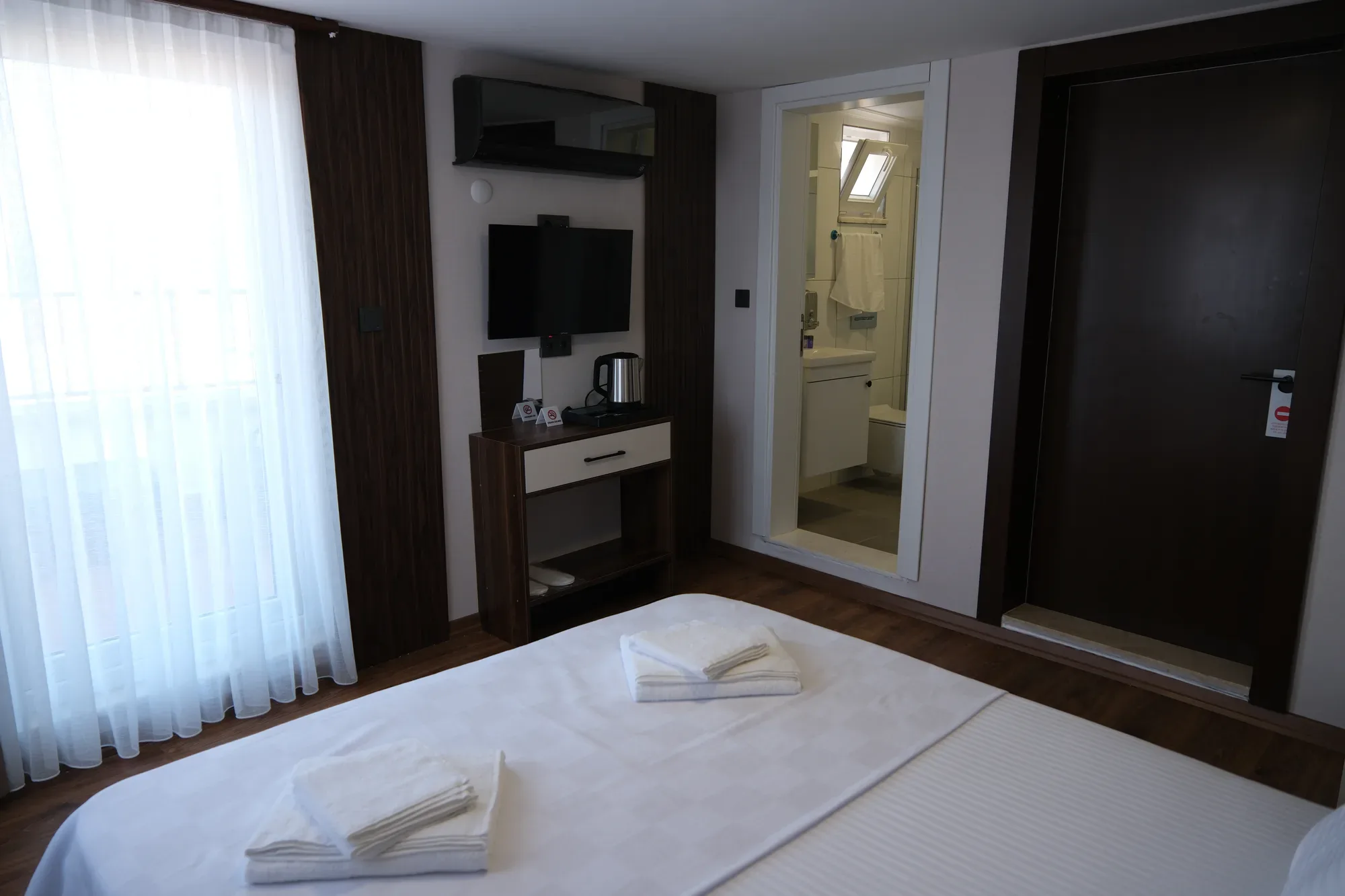 Yıldız Otel Galeri